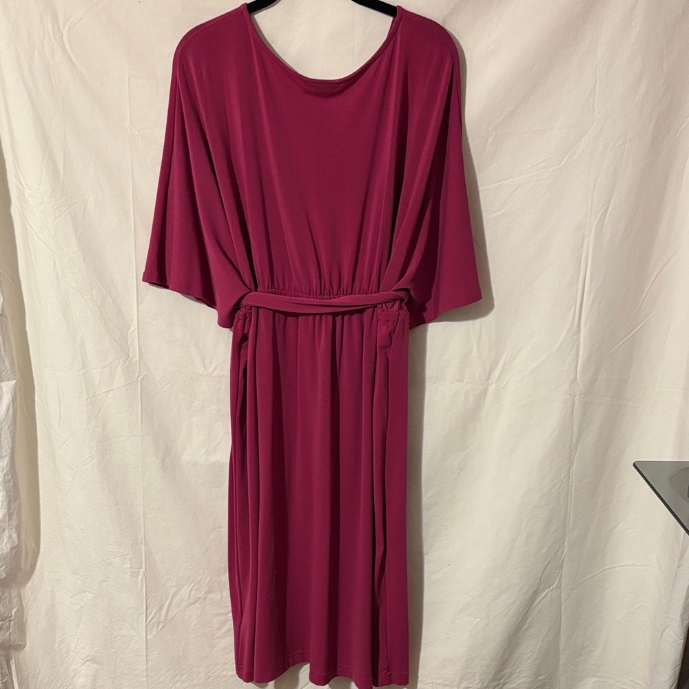 Avenue Wrap Midi Dress in Raspberry - Picture 3 of 3